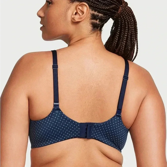 BODY BY VICTORIA
Lightly Lined Smooth Full-Coverage Bra - Picture 2 of 3